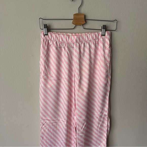 Victoria’s Secret Classic Satin Afterhours Pink Stripe Satin Pajama Set silky XS - Picture 12 of 15